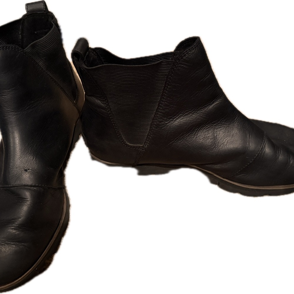 Women’s Sorel Black Ankle Boots - Classic Slip-On Style